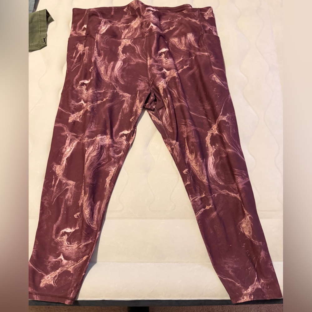 Women's Freely Maroon Marble Leggings 3X
